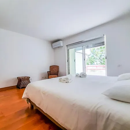 Por Do Sol Dourado T2 Hsr Vilamarina Апартаменты *